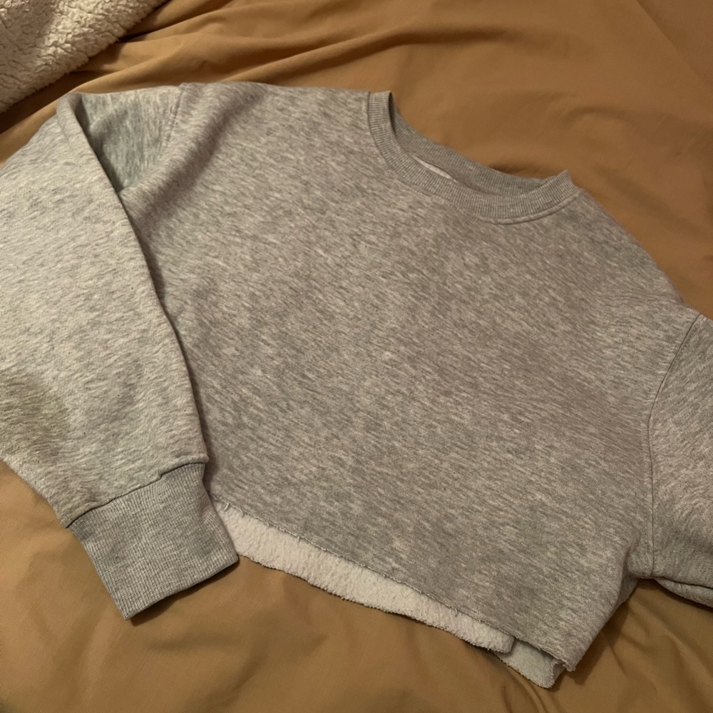 Urban Planet Streetwear Society Light Gray Cropped Pullover